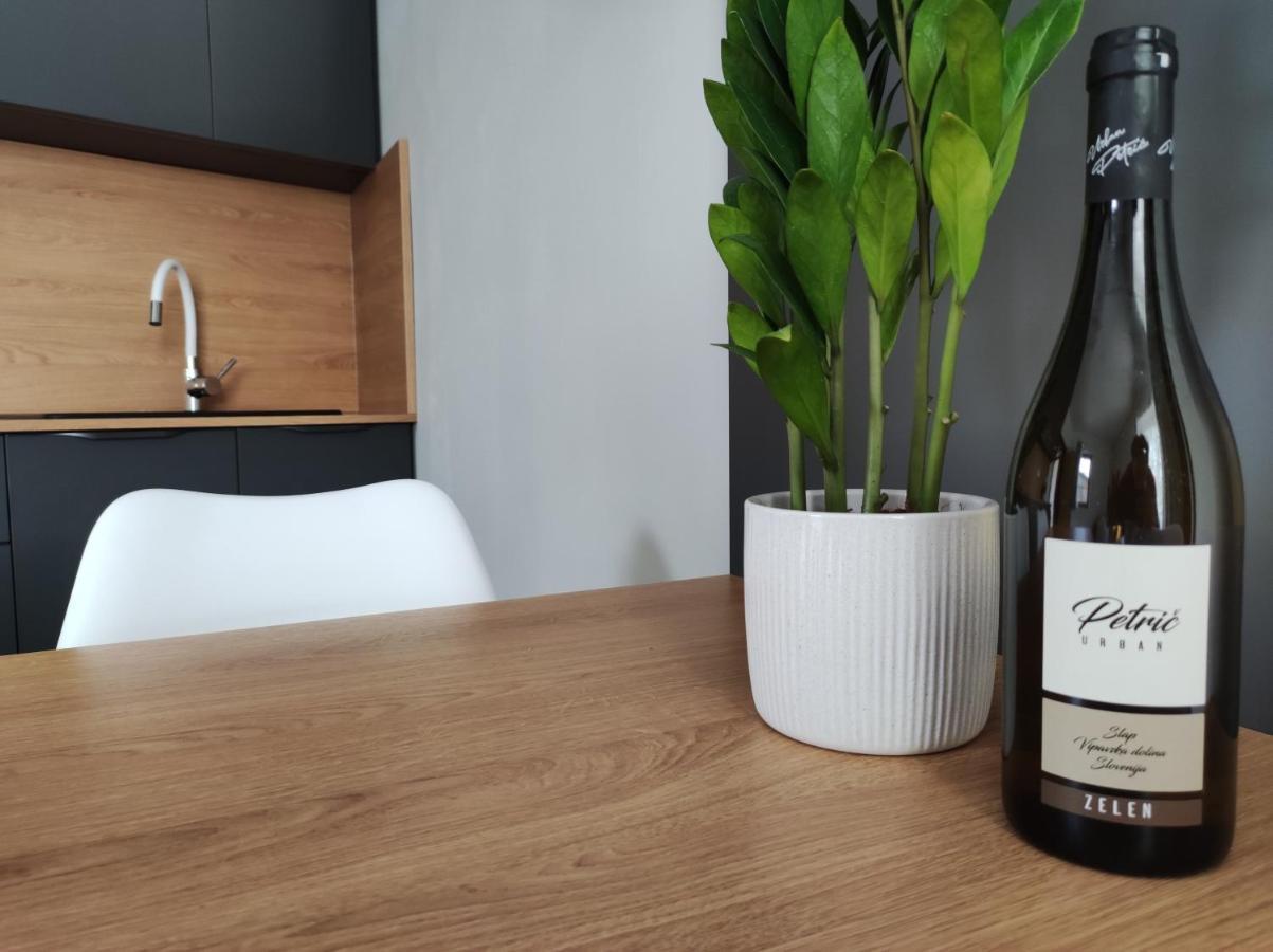Boutique Rooms By Petric Winery Dobravlje Zewnętrze zdjęcie