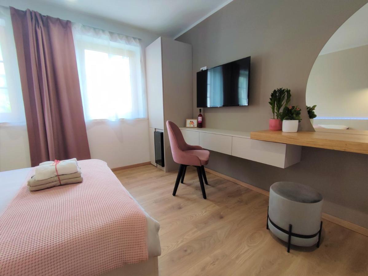 Boutique Rooms By Petric Winery Dobravlje Zewnętrze zdjęcie